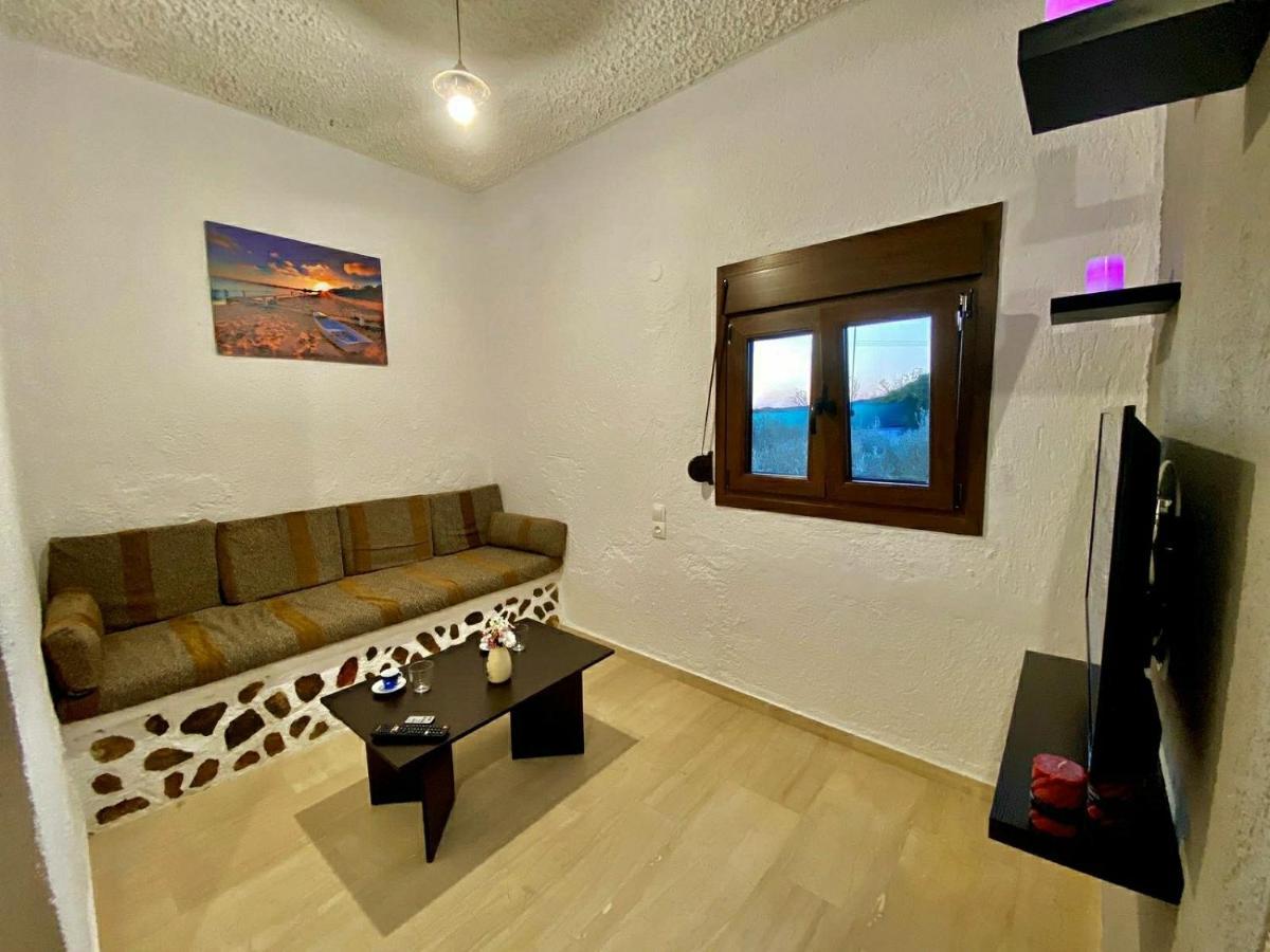 Peaceful Studio Apartment Near The Sea! Sitía Exterior foto